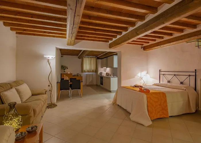 Country Charm Near Cortona